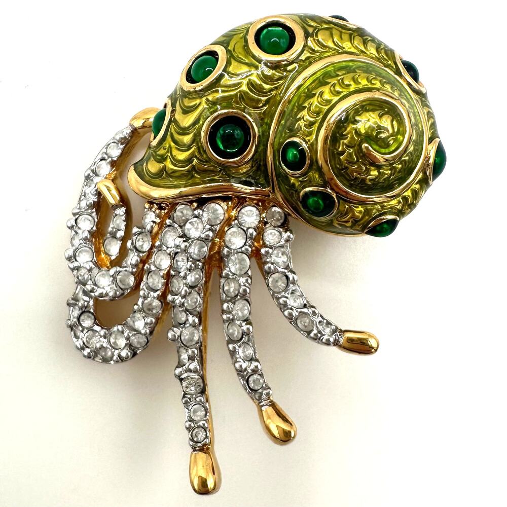 Swarovski Swan vintage gold plated Austrian crystal green enamel nautilus brooch